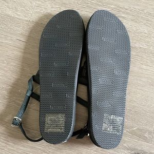 Rainbow T-Street sandals